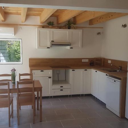 L'Alizee Apartment Josse Luaran gambar