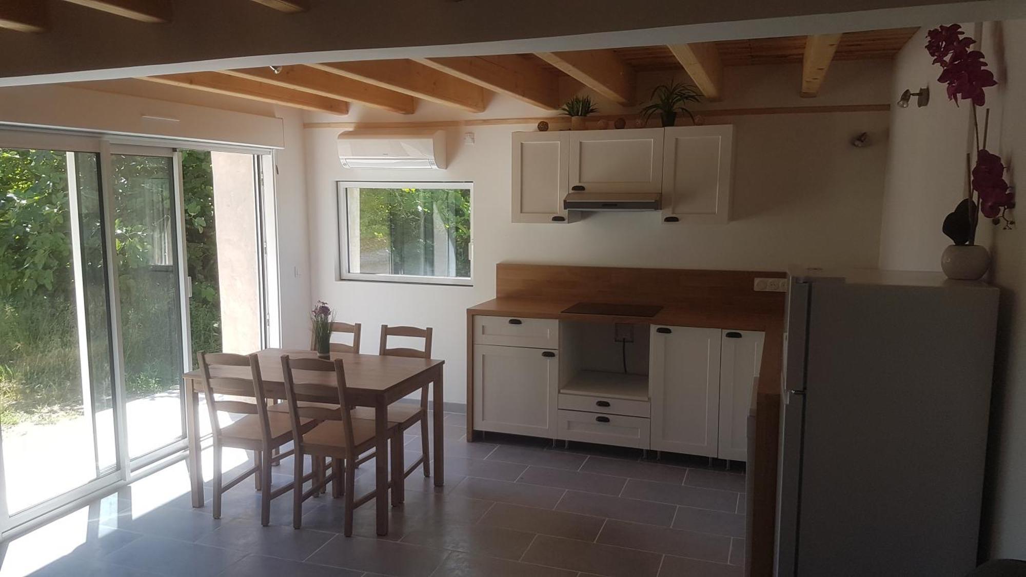 L'Alizee Apartment Josse Luaran gambar
